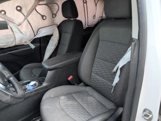 2019 Chevrolet Equinox LT - Interior Front Seat Image
